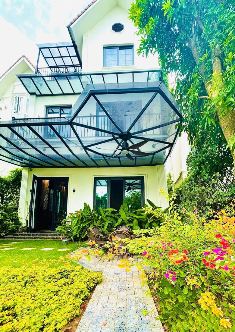 Cùng 40 tuổi: Nữ diễn viên &#34;giàu nhất miền Bắc&#34; ở nhà 60 tỷ, Diệu Hương từ nàng dâu phố cổ giờ sang Mỹ định cư - 5