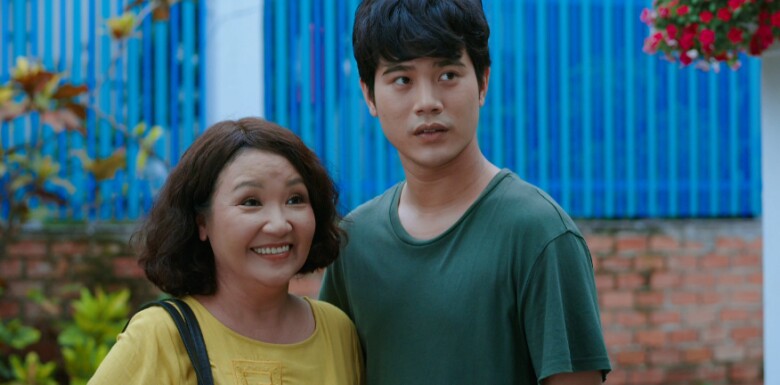 &#34;Mẹ chồng quốc dân&#34; Ngân Quỳnh &#34;xù lông&#34; bảo vệ con, Thúy Hạnh làm bà mai duyên dáng - 3