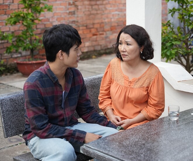 &#34;Mẹ chồng quốc dân&#34; Ngân Quỳnh &#34;xù lông&#34; bảo vệ con, Thúy Hạnh làm bà mai duyên dáng - 1