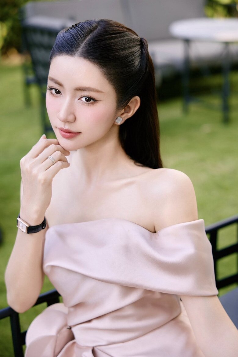 Ngọc Huyền kể lý do ngừng đóng phim 1 năm sau khi lấy cháu trai NSƯT Chí Trung, được bố mẹ chồng ủng hộ kinh tế - 5