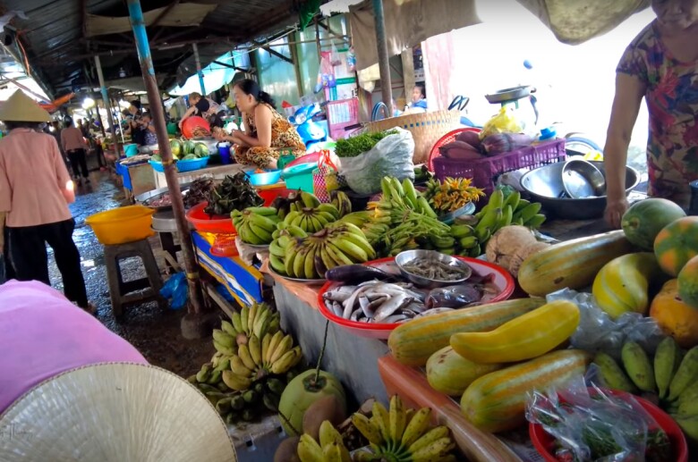 Giữa lòng Sóc Trăng có khu chợ sầm uất bậc nhất, chỉ dân địa phương ghé mua vì đồ cực ngon-bổ-rẻ - 5