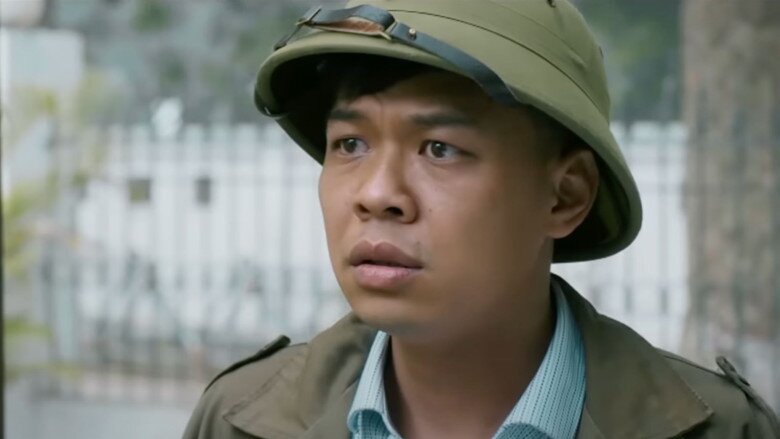 Ông anh kém em ruột &#34;cả giáp&#34; trong Cha Tôi Người Ở Lại: Là &#34;Bắc Đẩu&#34; từng đi vay lãi để sống, giờ có căn hộ 10 tỷ - 6