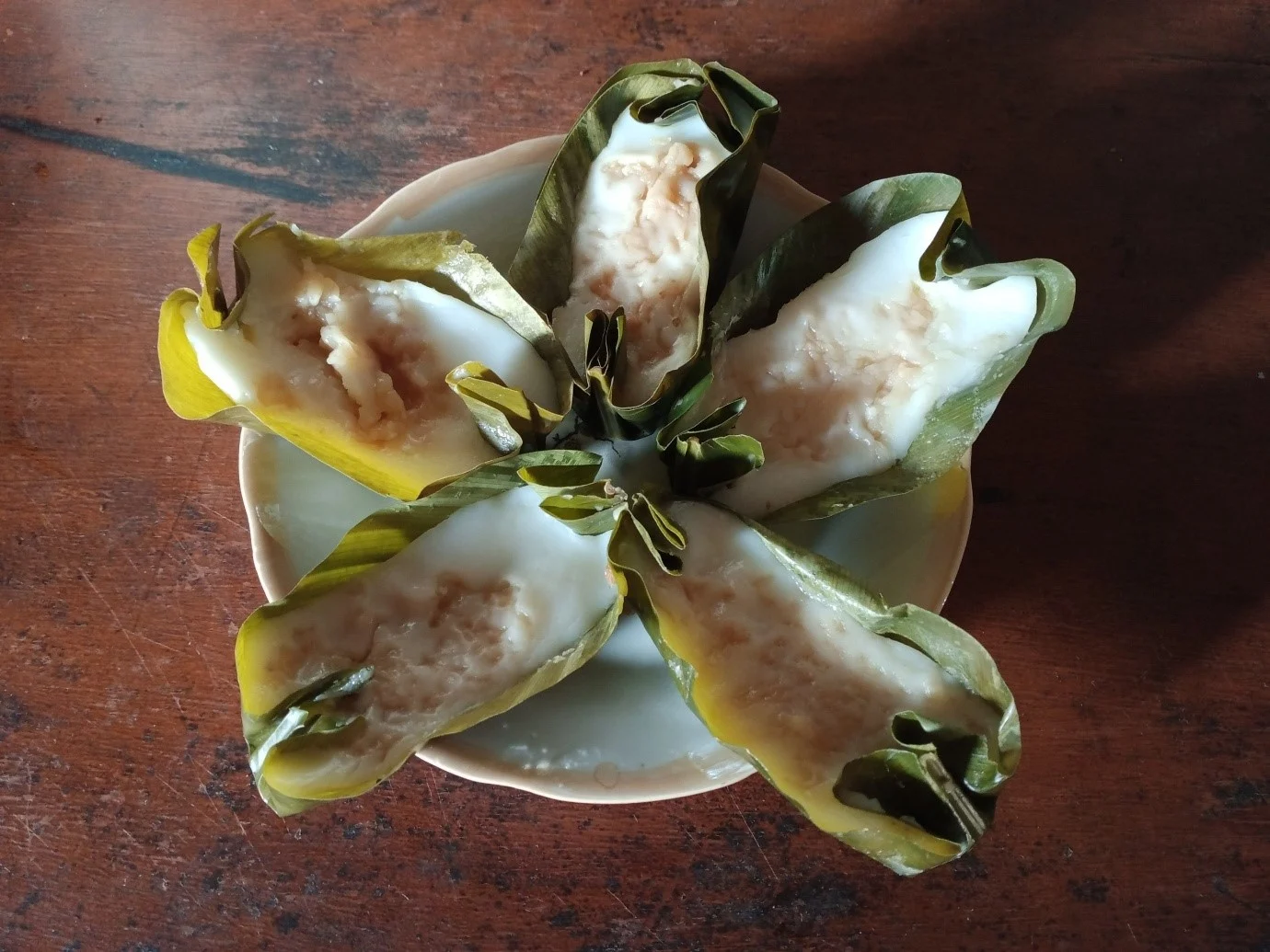 Giữa lòng Hà Nam có một phiên chợ cổ "vượt thời gian", đi qua lúc nào cũng thơm nức bởi một món đặc sản chỉ ở đây mới có - 3