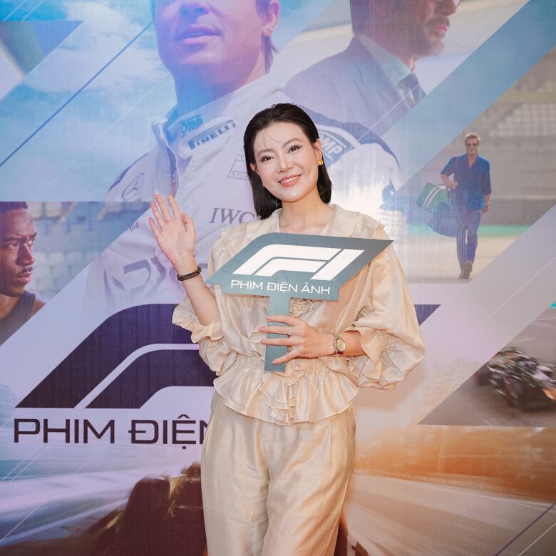 Siêu bom tấn mùa hè “Phim Điện Ảnh F1®” hội tụ dàn sao Việt trên thảm đỏ ra mắt phim - 14