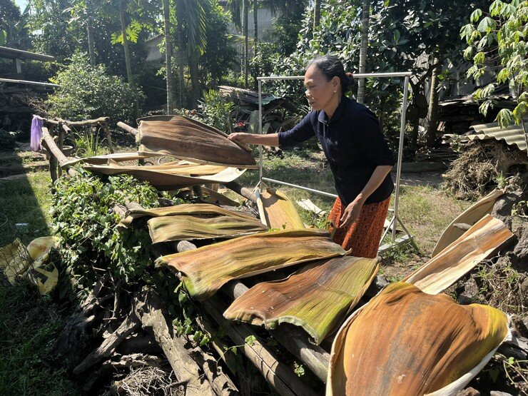 Giữa lòng Quảng Ngãi có khu chợ chỉ bán thứ tưởng là &#34;rác&#34;, nay được xuất khẩu ra nước ngoài - 3