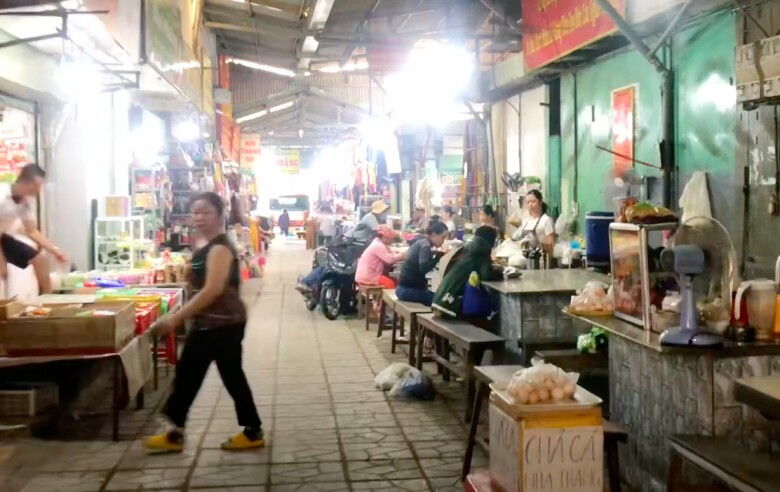 Khu chợ tồn tại hơn nửa thế kỷ ở Đồng Nai, nay là thiên đường ẩm thực xứ Huế giữa lòng Nam Bộ - 6