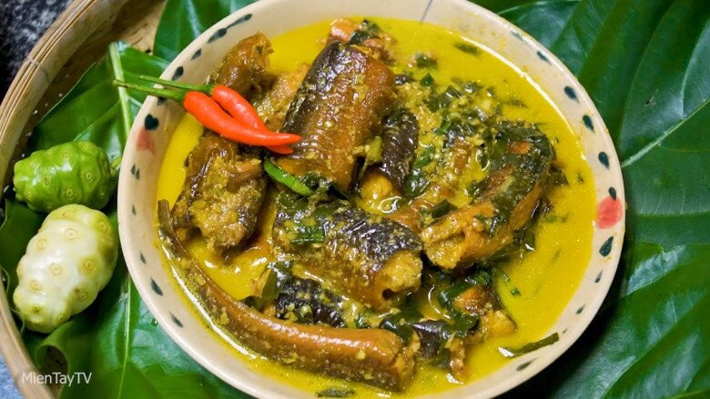 Thứ lá xưa rụng đầy vườn tưởng vứt đi vì có vị đắng nghét, không ngờ nấu lên thành món bổ dưỡng ai cũng mê - 4