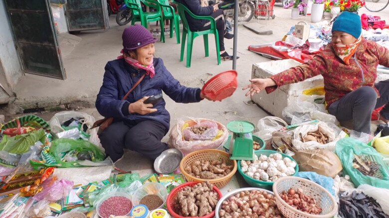Phiên chợ cổ bậc nhất Nghệ An đến nay vẫn đông nghịt khách, là ký ức tuổi thơ của nhiều thế hệ - 3