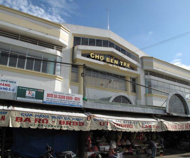Chợ trăm năm tuổi giữa lòng xứ dừa: Cấu trúc như một mê cung, ai không quen đến sẽ lạc nhưng đồ ăn vặt thì siêu ngon - 1