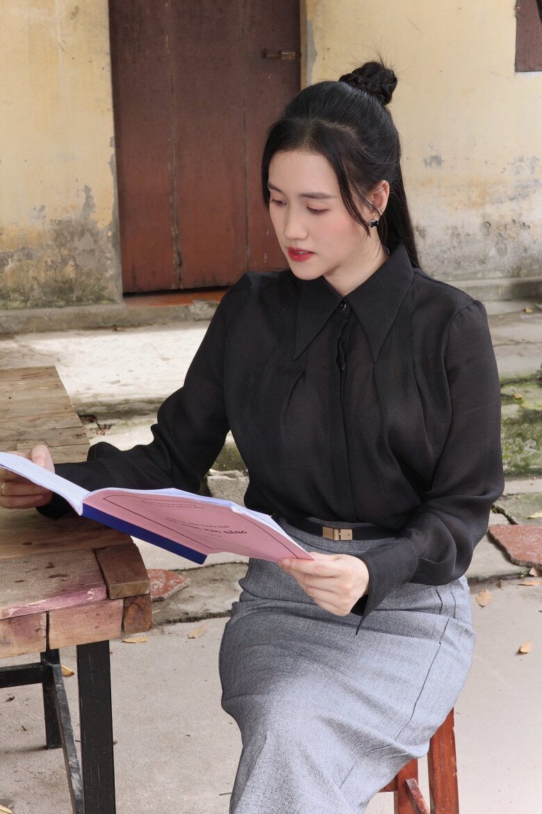 Thân thế người đẹp thị phi của Dịu Dàng Màu Nắng: Ngoài đời là vợ đạo diễn phim truyền hình nức tiếng VTV - 10