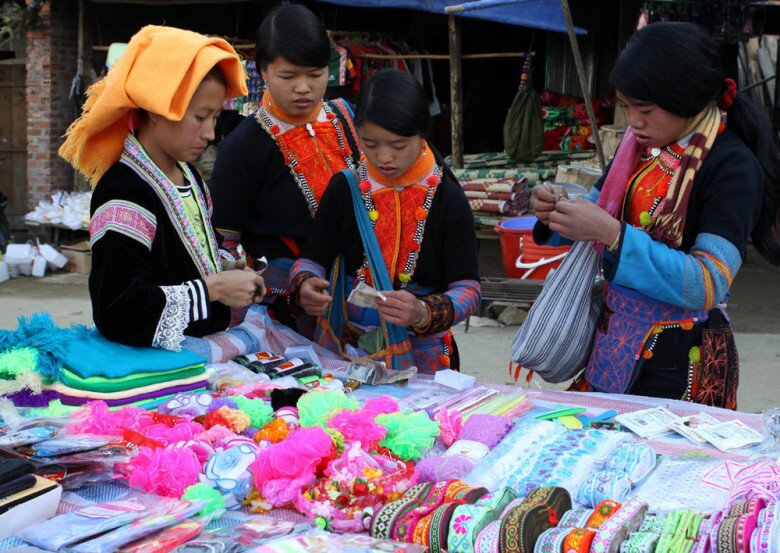 Phiên chợ biên giới đặc sắc nhất Lai Châu: Chỉ họp vào những ngày Sửu, Mùi vì một lý do - 2