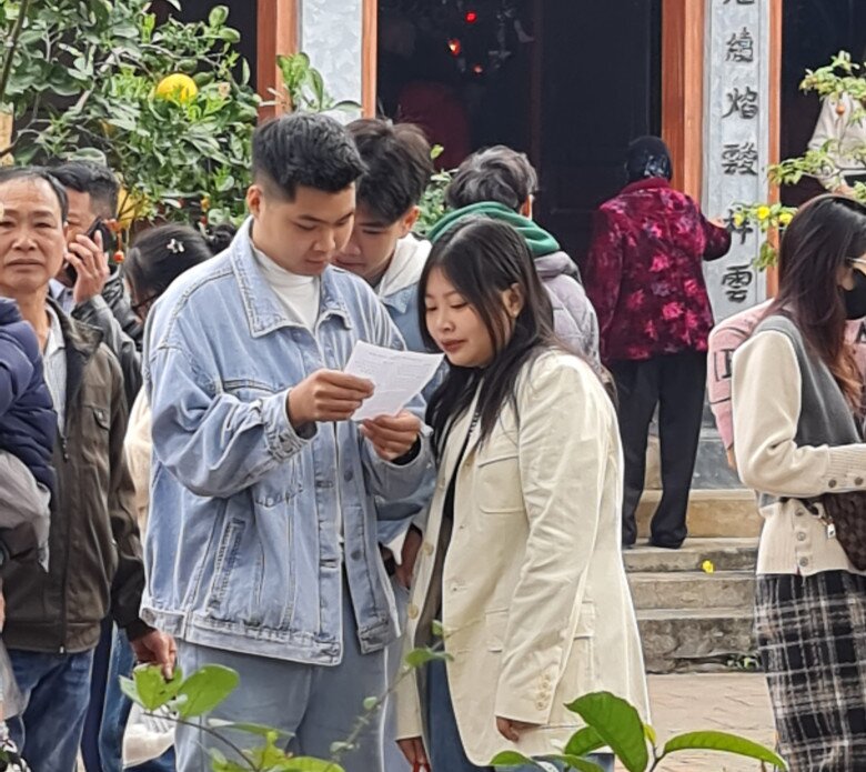 Phiên chợ tồn tại suốt 300 năm giữa lòng Thái Bình, chỉ họp duy nhất 1 ngày trong năm, hút tới 15000 lượt khách - 3