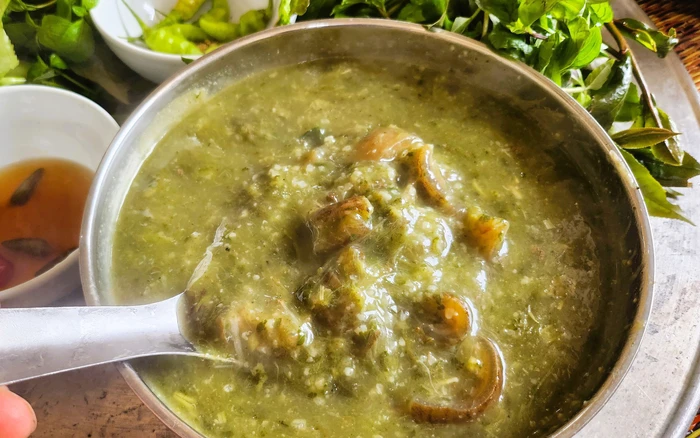 Thứ dai nhách bốc mùi tưởng không ăn nổi lại là đặc sản Tây Bắc, phải chờ 5-6 tháng mới có thể chế biến - 5