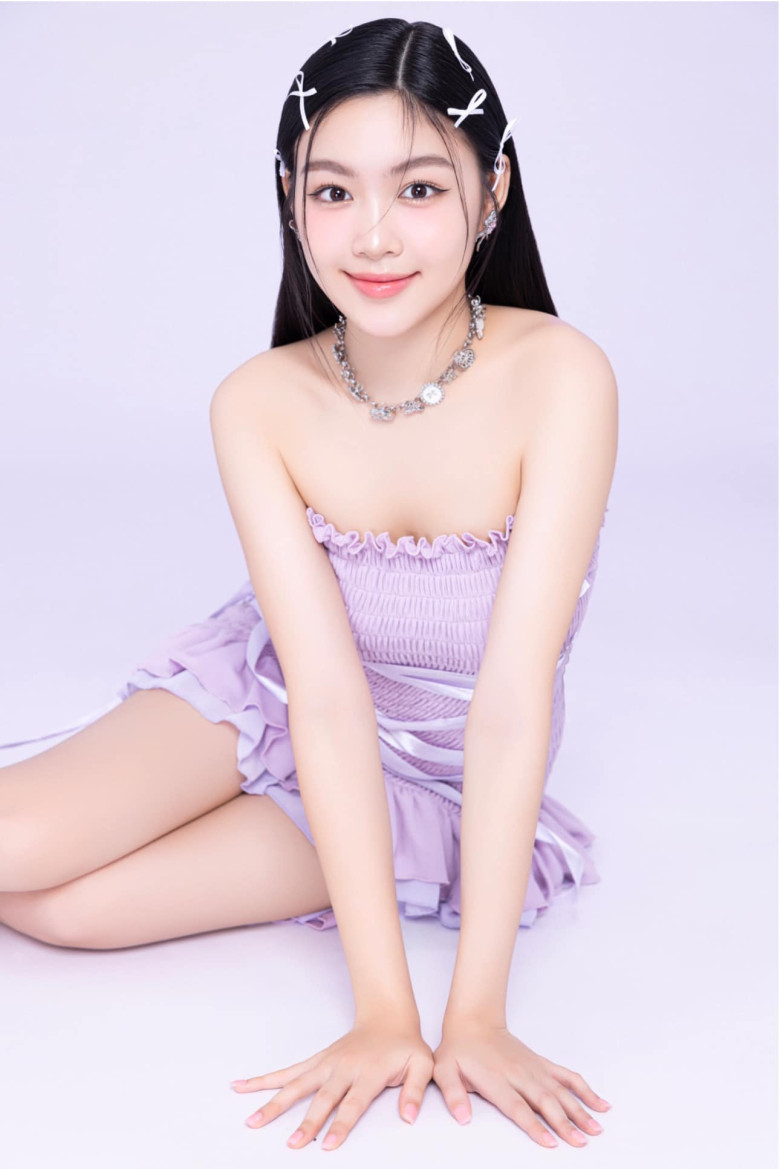 Ái nữ 19 tuổi nhà MC Quyền Linh: "Khuôn trăng đầy đặn, nét ngài nở nang", dân mạng gọi luôn là hoa hậu không cần vương miện - 3