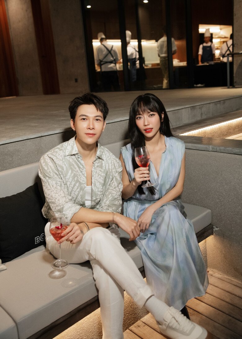 Gu ăn mặc tinh giản mà sang của Diệu Nhi: Sánh bước bên chồng hay đi đu idol đều áp dụng được - 10