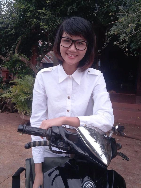 Đọ phong cách thời trang của 2 cô gái tên Linh vừa đăng quang Hoa hậu: Chênh 3 tuổi nhưng giống nhau một điểm - 11