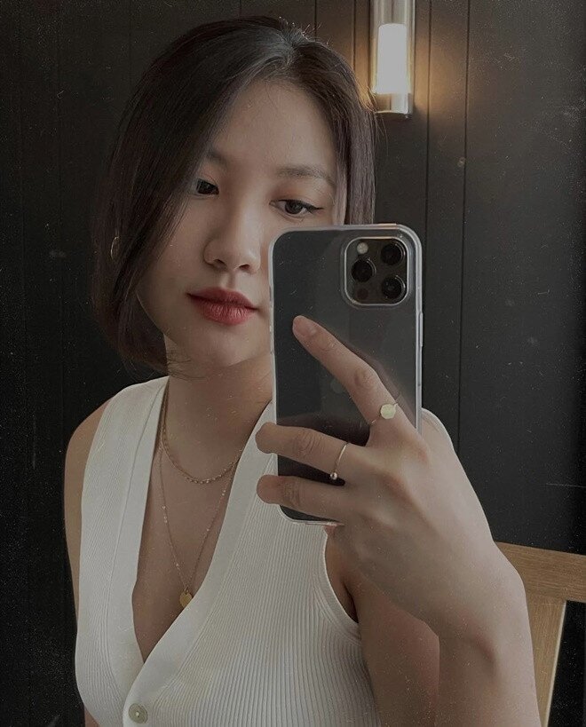 Đọ phong cách thời trang của 2 cô gái tên Linh vừa đăng quang Hoa hậu: Chênh 3 tuổi nhưng giống nhau một điểm - 2