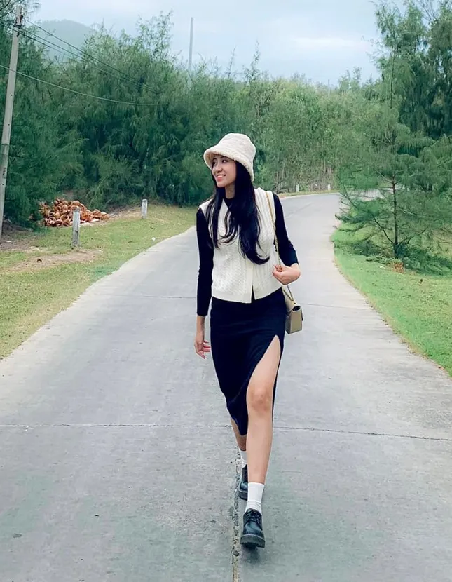 Đọ phong cách thời trang của 2 cô gái tên Linh vừa đăng quang Hoa hậu: Chênh 3 tuổi nhưng giống nhau một điểm - 7