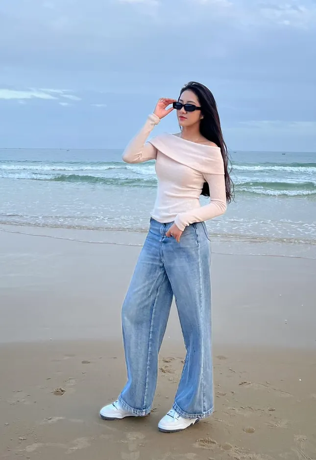 Đọ phong cách thời trang của 2 cô gái tên Linh vừa đăng quang Hoa hậu: Chênh 3 tuổi nhưng giống nhau một điểm - 8