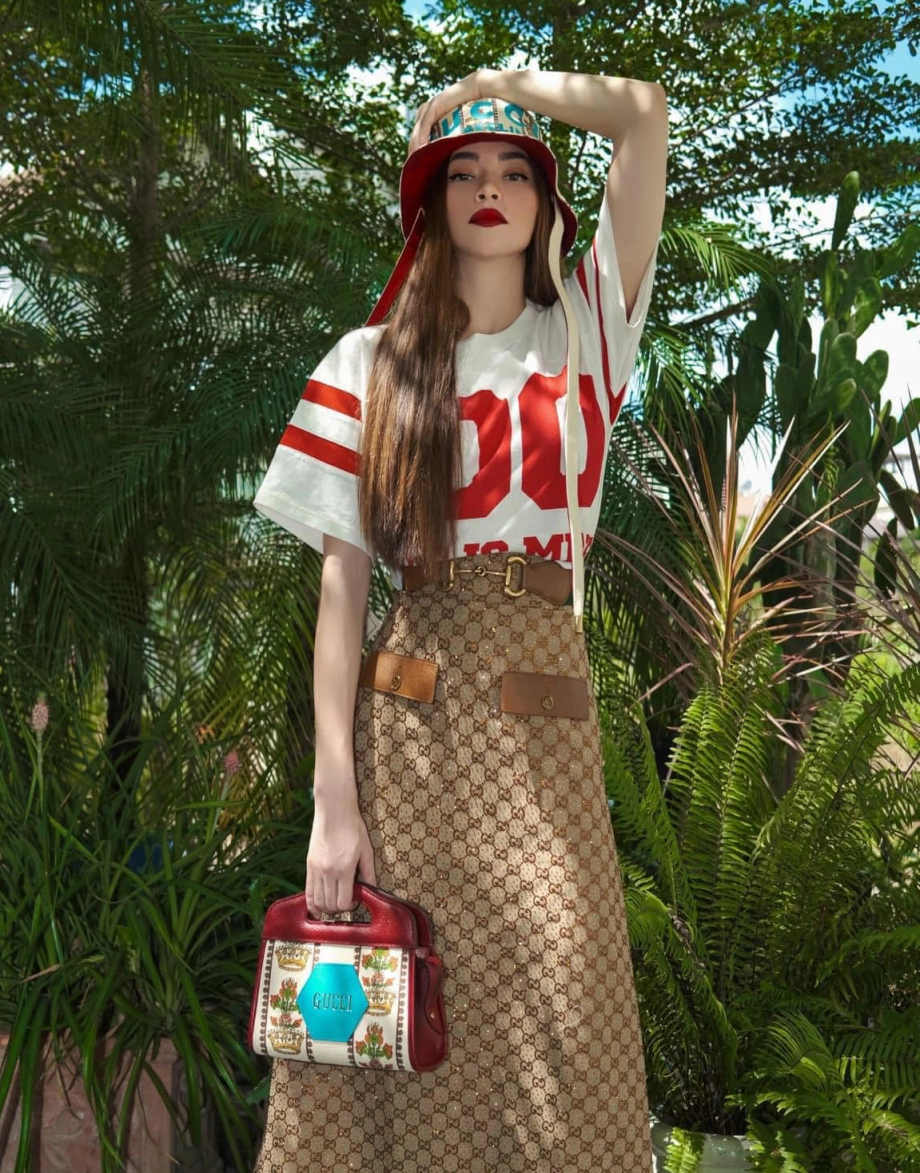 Hà Hồ và 6 item thời trang không thể thiếu: Từ nữ hoàng thảm đỏ đến biểu tượng street style, thứ cuối cùng siêu đắt giá - 20