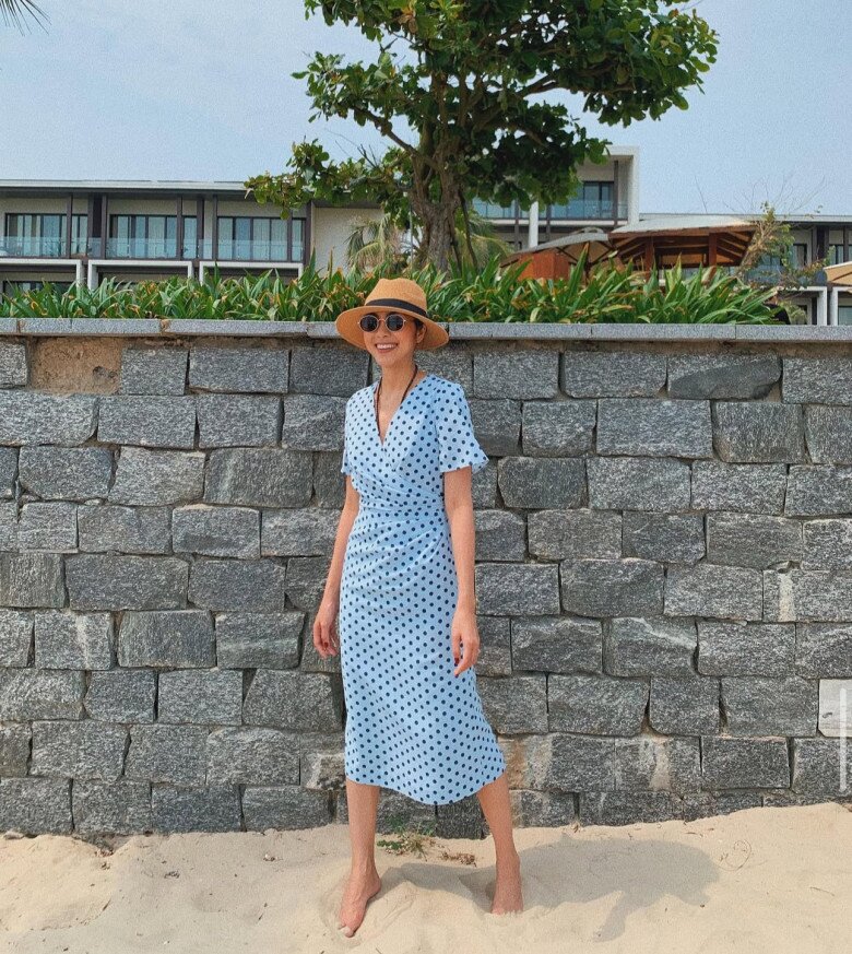 Mặc đẹp đón hè chuẩn style &#34;phu nhân hào môn&#34; Hà Tăng - Mát rượi mà vẫn thanh lịch - 1
