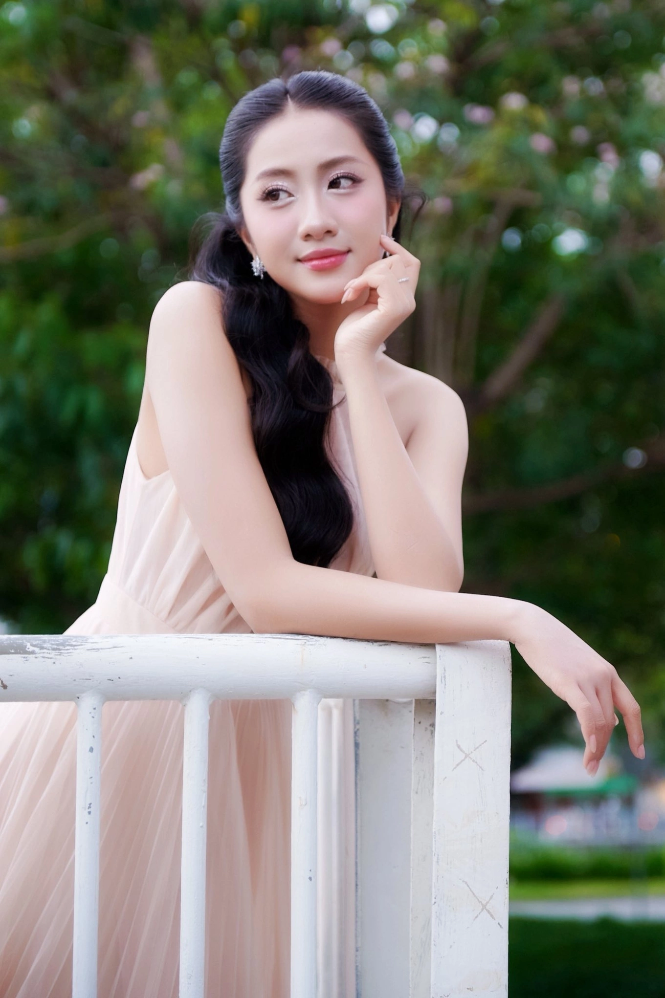 Mỹ nhân Phú Yên vừa đăng quang Hoa hậu Việt Nam: Body nóng bỏng, nhan sắc đời thường xinh như thiên thần - 5