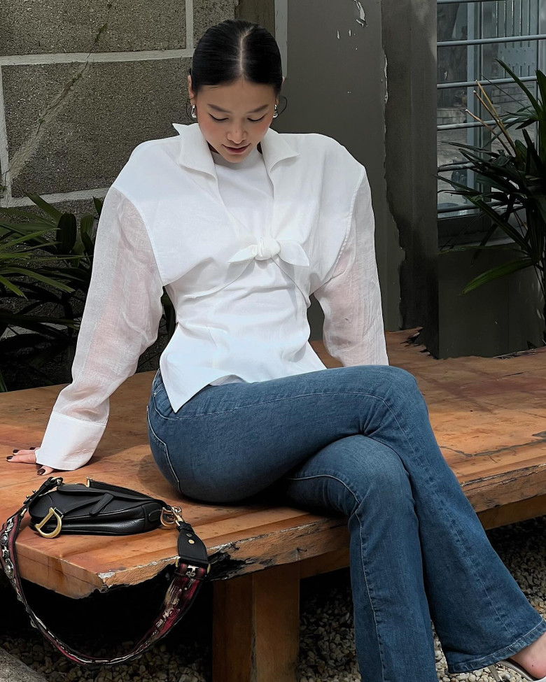 Hoa hậu Việt lọt Top 10 &#34;Nhan sắc vượt thời gian&#34;: Đẹp mỹ miều sau khi cắt tóc tặng bệnh nhân ung thư, đã đăng ký hiến tạng - 3