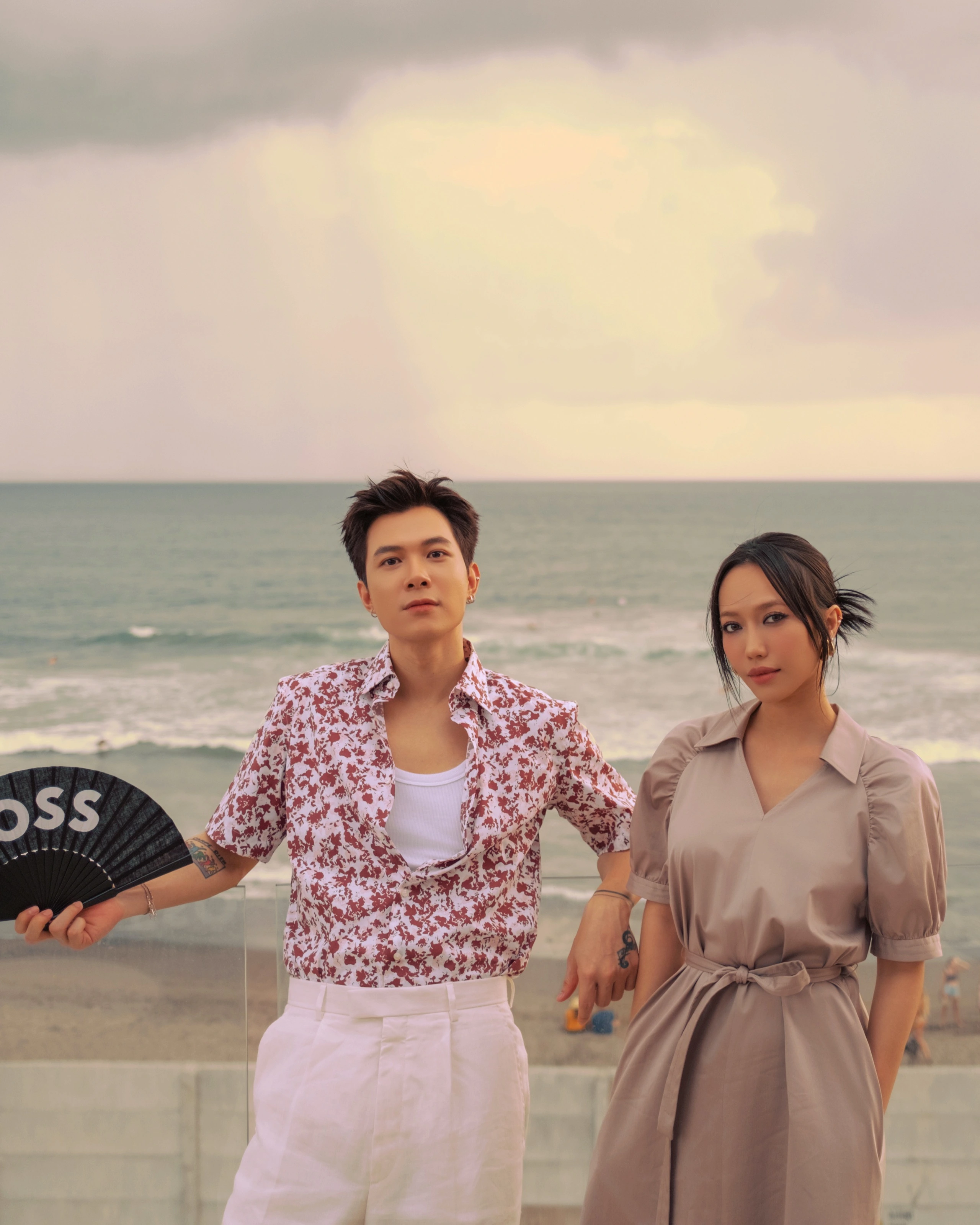 Gu ăn mặc tinh giản mà sang của Diệu Nhi: Sánh bước bên chồng hay đi đu idol đều áp dụng được - 12