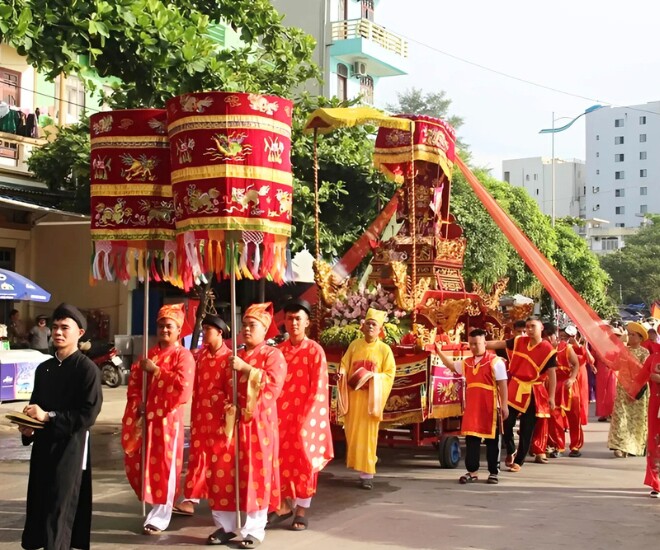 Có lễ hội đặc biệt ở Thanh Hóa gắn liền với vua Hùng, cả làng cùng nhau giã bột, nặn bánh dâng lên thần linh - 2
