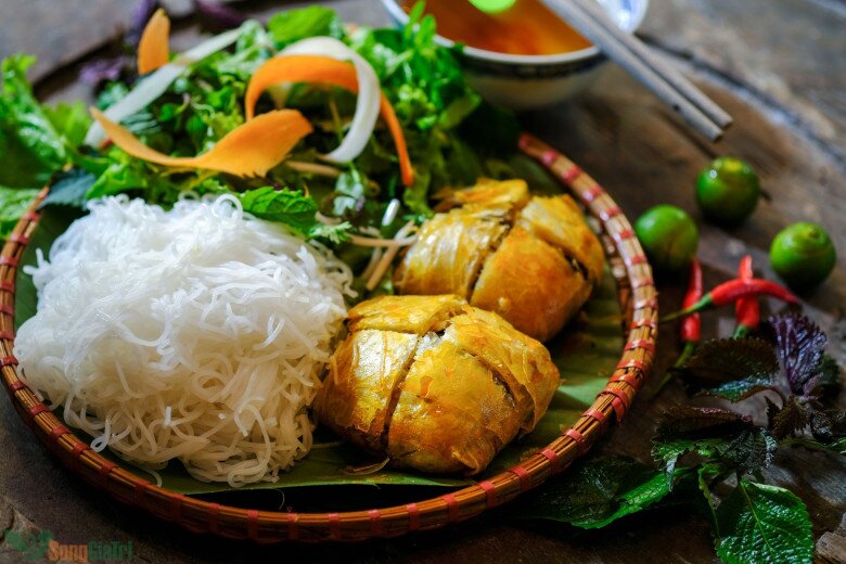Du lịch Hải Phòng ngay dịp lễ 70 năm Giải phóng, lưu ngay điểm đến đẹp mê ly và loạt món ăn cực ngon ở vùng đất cảng - 7