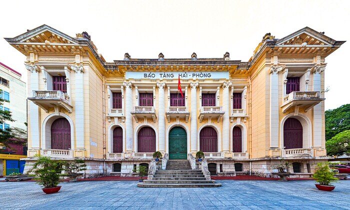Du lịch Hải Phòng ngay dịp lễ 70 năm Giải phóng, lưu ngay điểm đến đẹp mê ly và loạt món ăn cực ngon ở vùng đất cảng - 2