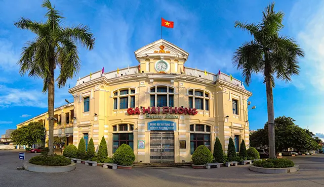 Du lịch Hải Phòng ngay dịp lễ 70 năm Giải phóng, lưu ngay điểm đến đẹp mê ly và loạt món ăn cực ngon ở vùng đất cảng - 3