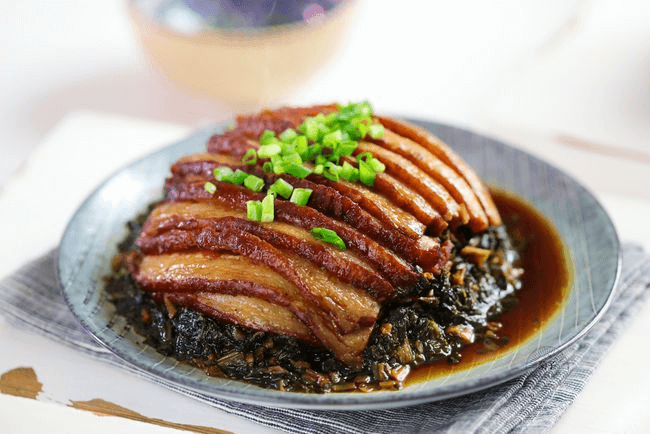 Du khách rủ nhau lên Lạng Sơn, chiêm ngưỡng dàn hoa tú cầu nở rộ trên đỉnh núi được mệnh danh &#34;lạnh nhất Việt Nam&#34; - 6