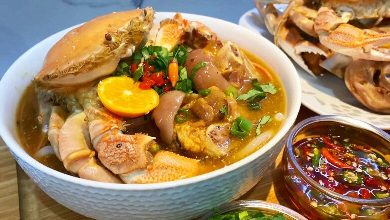 Khám phá địa danh được ví von  là &#34;vịnh Hạ Long thu nhỏ&#34;, có hòn đá sừng sững giữa biển gắn liền với sự tích bí ẩn - 5