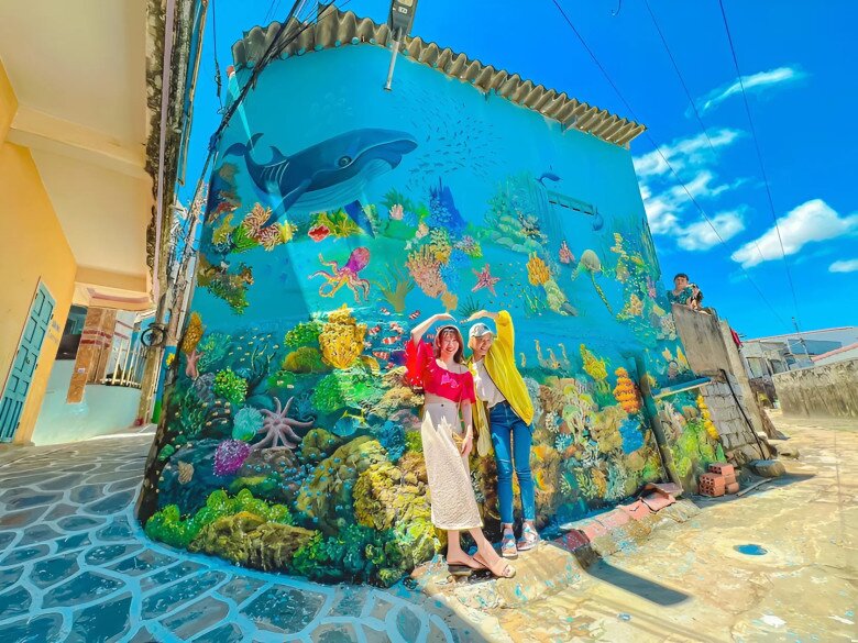 Khám phá nơi mệnh danh “Santorini thu nhỏ” ở Việt Nam, góc nào nhìn cũng điện ảnh, hút khách du lịch nhờ sự bình yên - 3