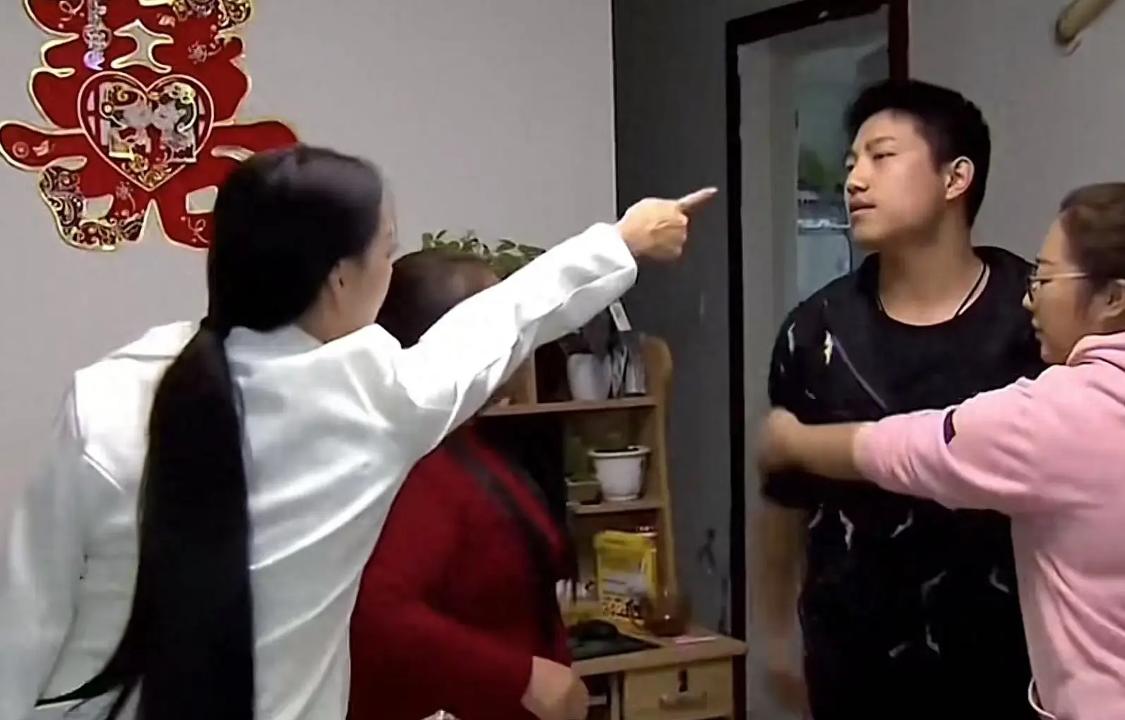 Kết quả xét nghiệm ADN ghi rõ 99,9999% là bố con, người chồng buông một câu khiến gia đình tan vỡ - 5