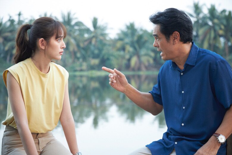 25 năm sống cùng bố dượng, ông chưa từng bước vào phòng tôi cho đến khi mẹ tiết lộ lý do - 2
