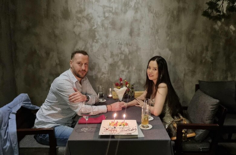Mẹ đơn thân được trai Tây tặng 1 tỷ sau 3 ngày quen, chê chồng gia trưởng nhưng chị em ùn ùn &#34;xin vía&#34; - 6