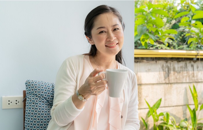 Tại sao phụ nữ dễ xa lánh chồng sau tuổi 50? 3 lý do này quá thực tế - 2