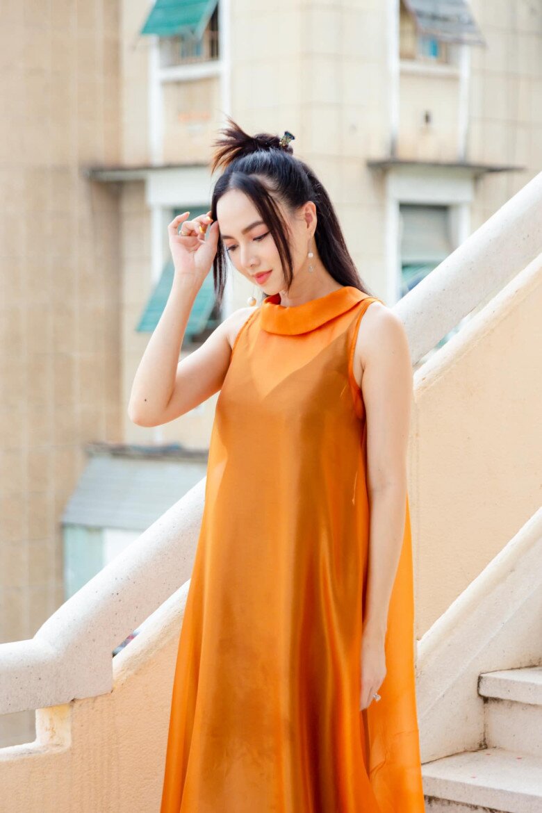 “Phú bà” ngành điện ảnh là Hoa khôi Tây Đô: Không &#34;chạy đua&#34; hàng hiệu, chung thủy với trang phục mang chất liệu truyền thống - 6