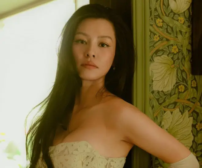 Người đẹp gốc Hải Dương tuổi 35 visual đẹp như tiên tử “cân” cả dàn hoa hậu, khán giả liên tục đòi “ụp vương miện” - 1