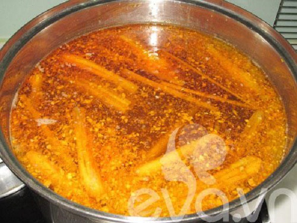 3 cách nấu bún bò Huế tại nhà ngon chuẩn vị, ai cũng làm được - 9
