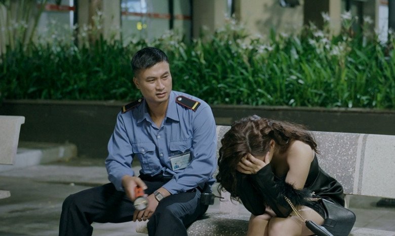 &#34;Vợ mới&#34; của Duy Hưng nhỏ con nhất VTV: Trông như bé 17 tuổi, đạo diễn phải nói &#34;rát tai&#34; - 3