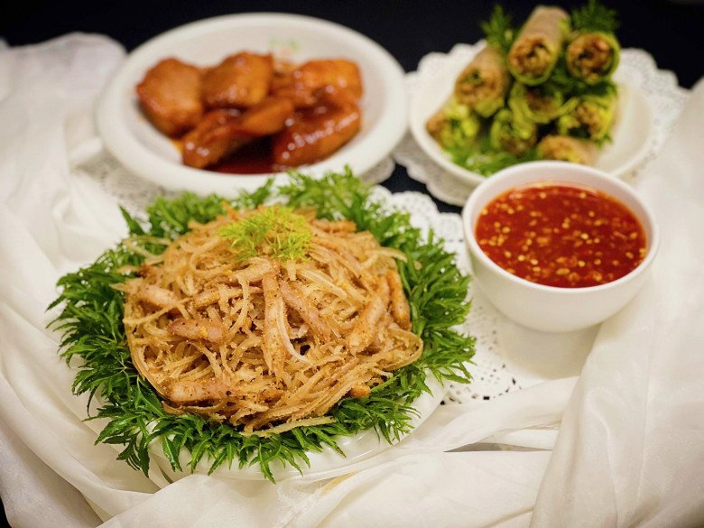 9X gợi ý cách làm món bì thịt khìa trộn thính cực ngon, ông xã nhậu thử mê luôn - 12