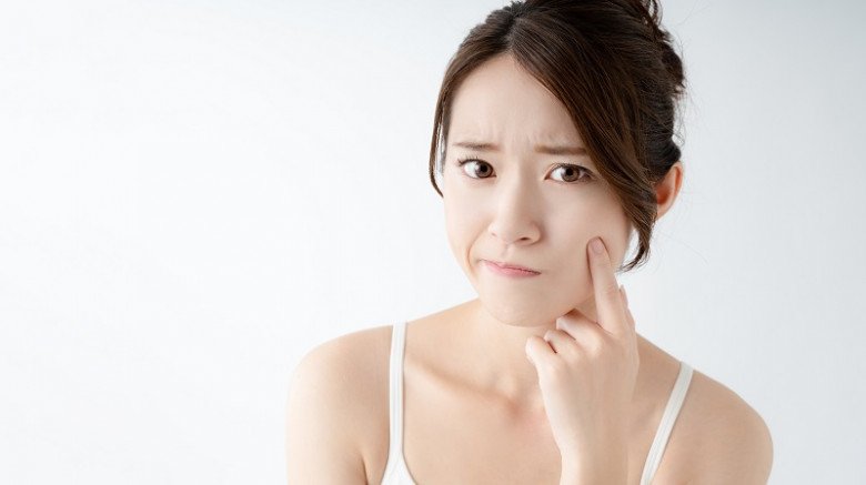 Không phải vì ở bẩn, các chuyên gia cho biết người có mụn nội tiết đều chung thói quen xấu này - 3