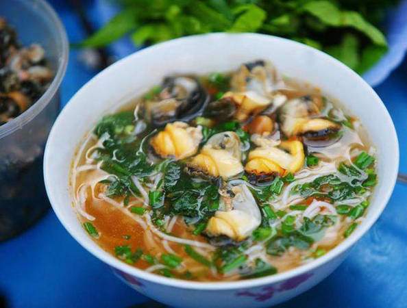 Lạc vào &#34;thiên đường ẩm thực&#34; ngõ chợ Đồng Xuân, thưởng thức đủ 7 món ăn ngon &#34;bá cháy&#34; - 8