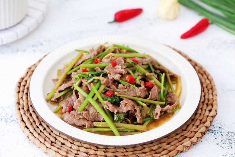 Xào bò với cần tây, cho thêm ít rau này món ăn ngon hẳn, giờ mới biết vẫn chưa muộn - 12