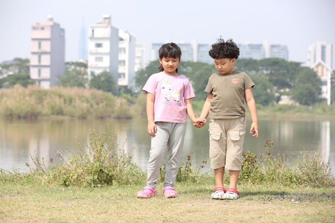 Tiết lộ đặc biệt về &#34;cậu con lai&#34; 5 tuổi đáng yêu của Lê Bê La và mối quan hệ với em gái ruột - 5