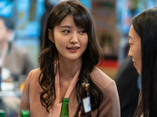 Cô Gái Mang Mặt Nạ: Phim 18+ Hàn khiến ai đi đâu cũng bàn tán, xuất hiện &#34;gương mặt đẹp nhất thế giới&#34; - 14