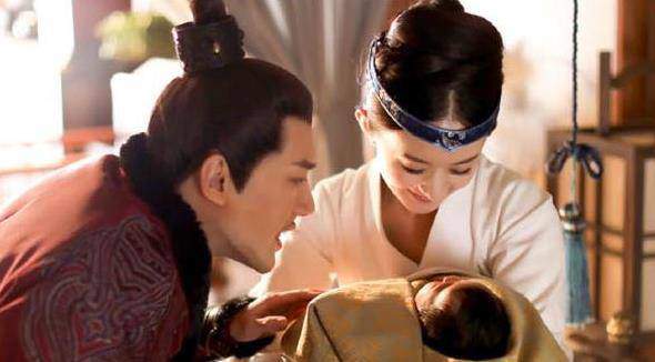 Tại sao hoàng đế xưa không để phi tần cho hoàng tử bú sữa mà phải nhờ vú nuôi, hóa ra cũng vì sự ích kỷ của vua - 1